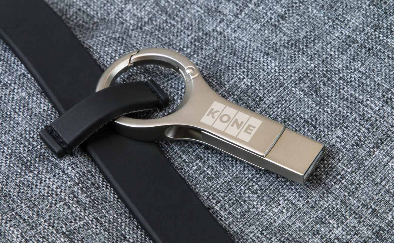 Active - USB-C Reklame gallery thumbnail