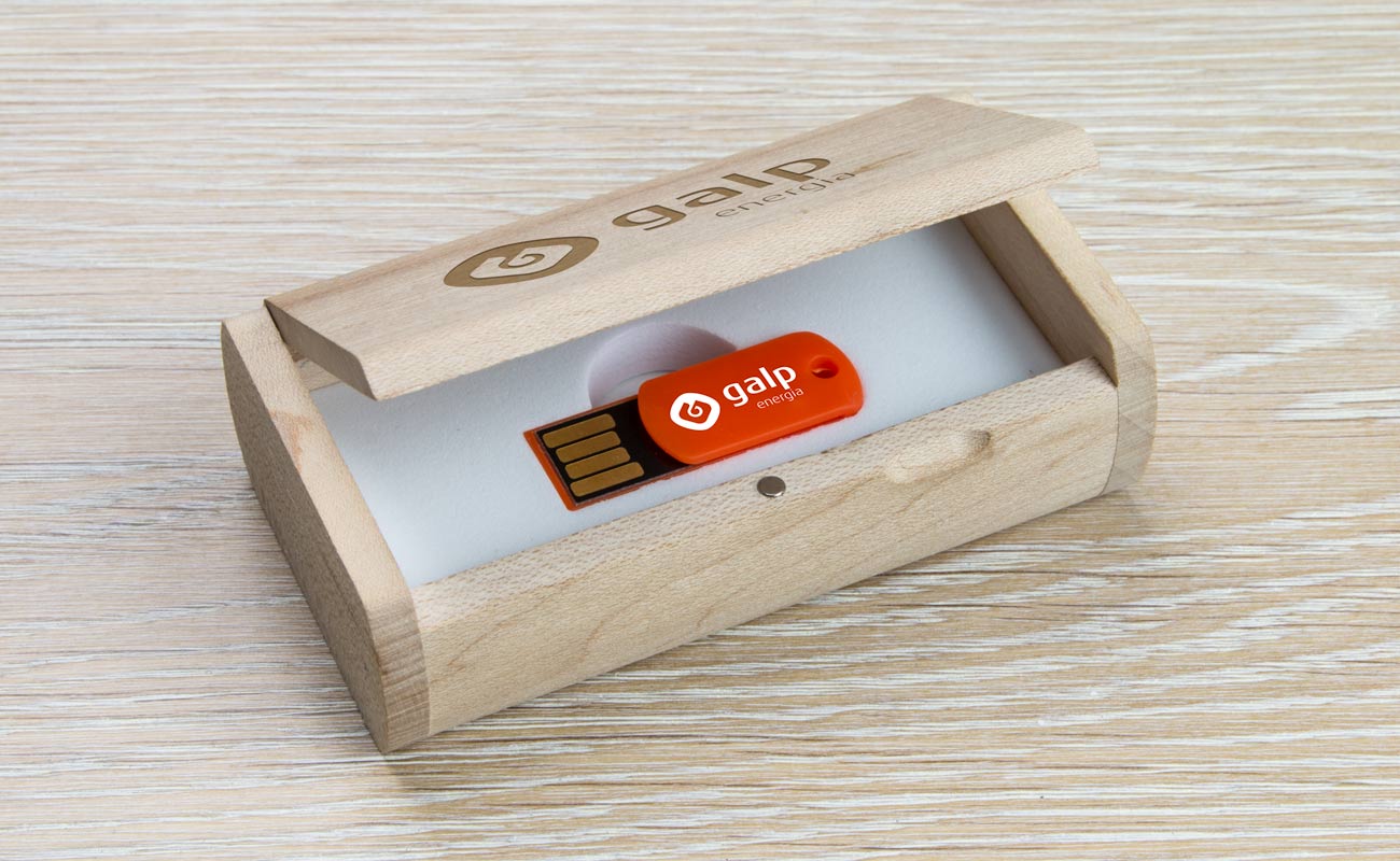 Clip - USB Papirclip gallery thumbnail