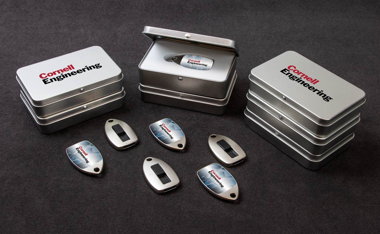 Fin - USB Med Tryk gallery thumbnail