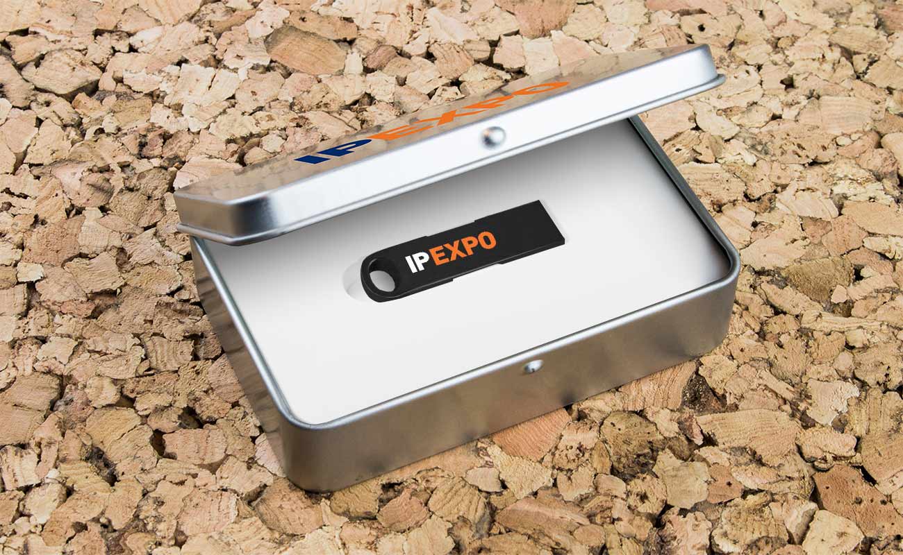 Focus - USB Stick Med Logo gallery thumbnail