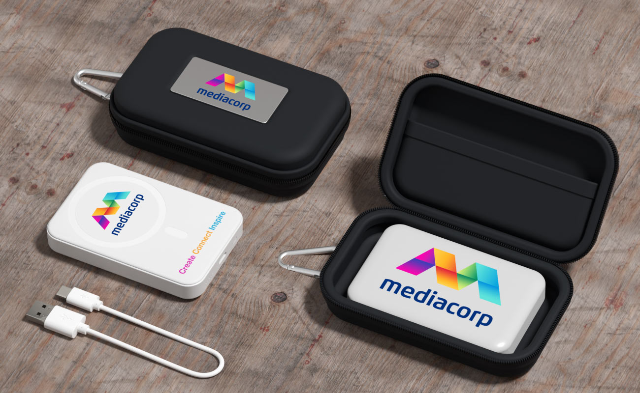 Force - Tilpassede Magnetiske trådløse powerbanks gallery thumbnail