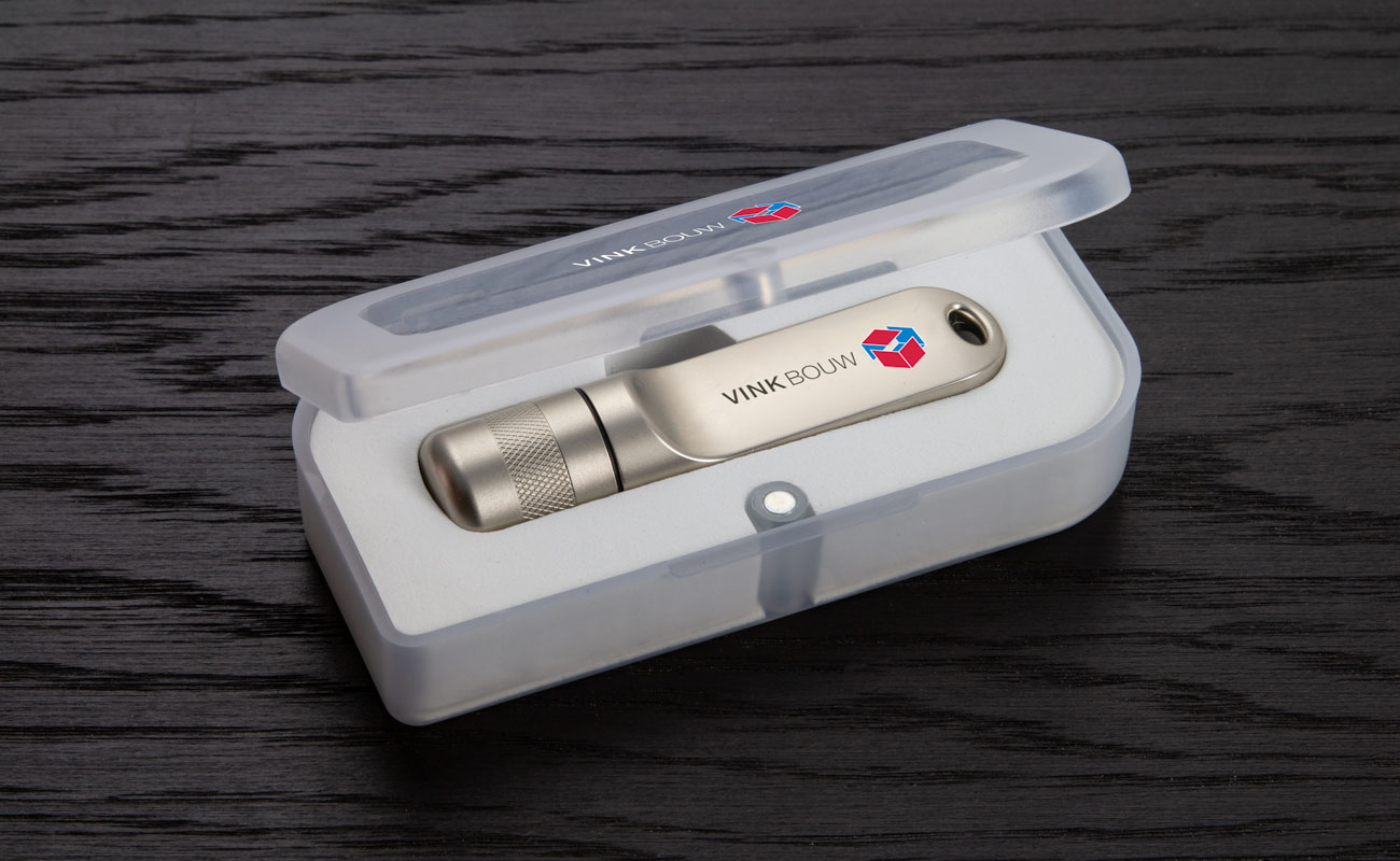 Nox - Vandtæt USB stik i eget design gallery thumbnail