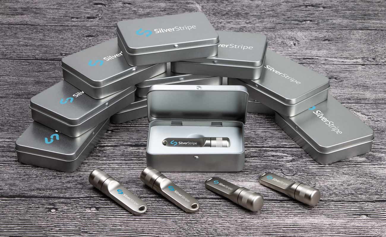 Nox - Slagsfremende Vandtæt USB stik gallery thumbnail