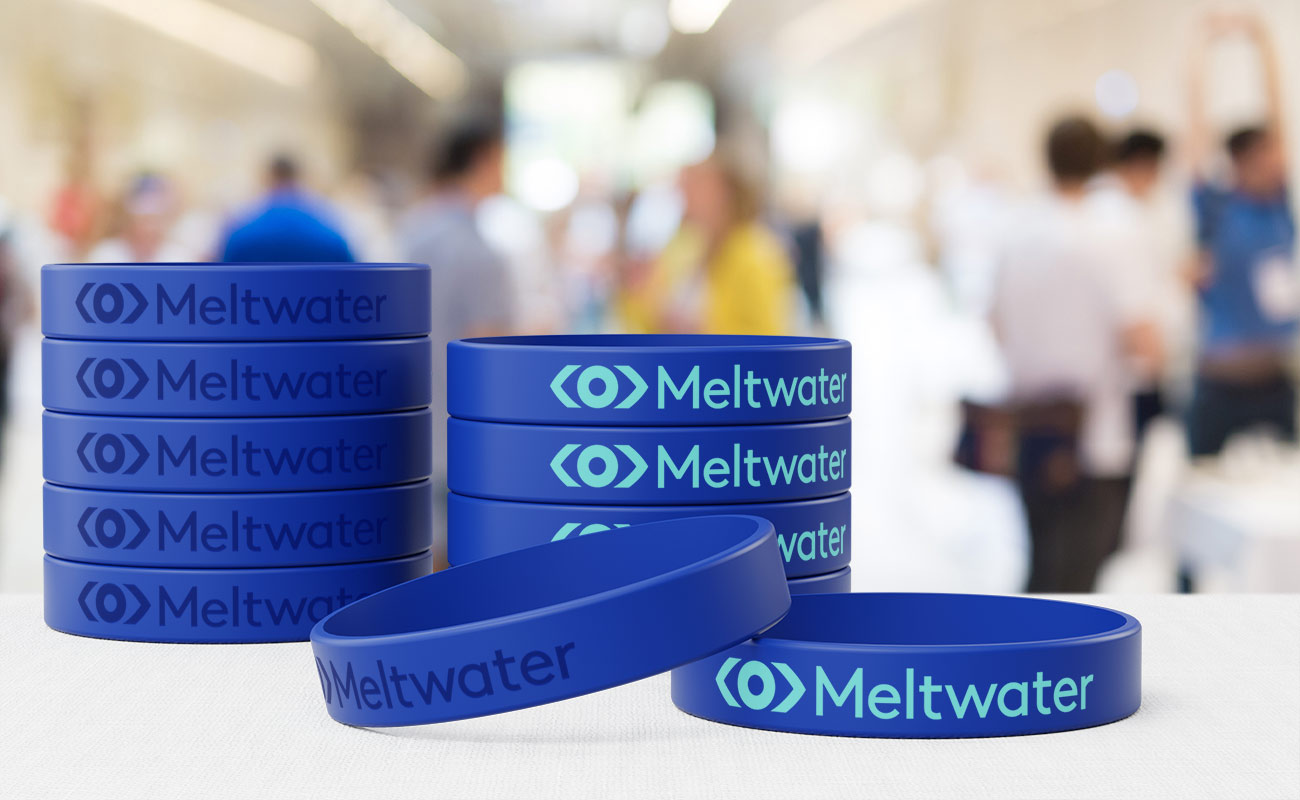 Revo - Tilpassede Armbånd af silikone gallery thumbnail