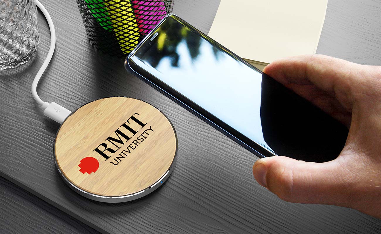 Ring - Speciallavet trådløs oplader gallery thumbnail