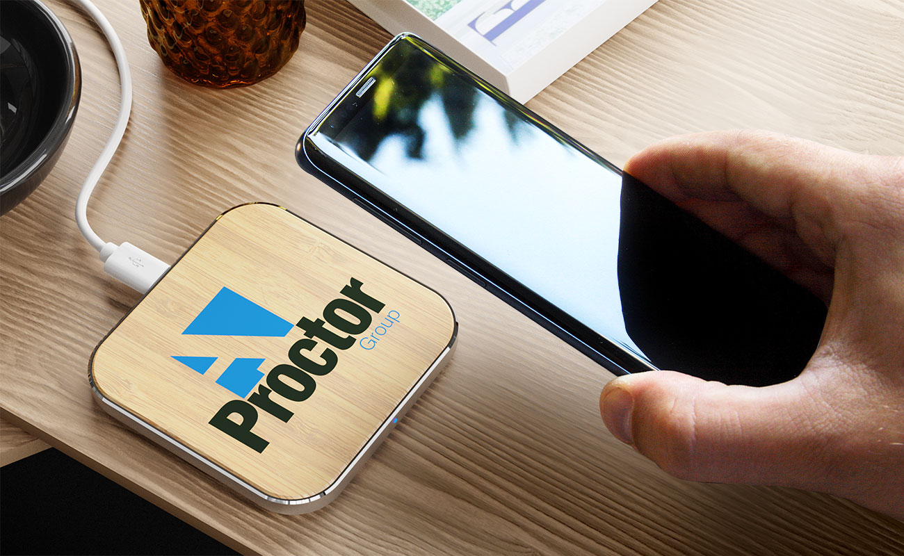 Savanna - Bambus Trådløs oplader engros gallery thumbnail