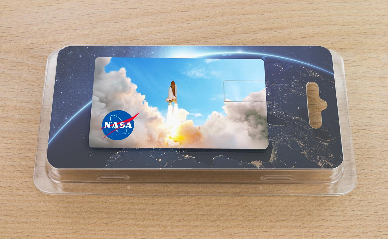 Wafer - Credit Card USB gallery thumbnail